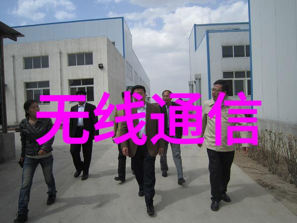 小型加工设备我的DIY伙伴如何让它们帮你省钱又高效工作