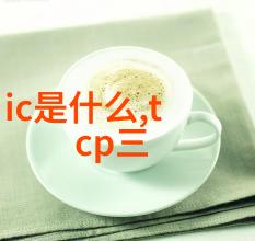 如何在有限的空间里营造出完美的卧室私密空间