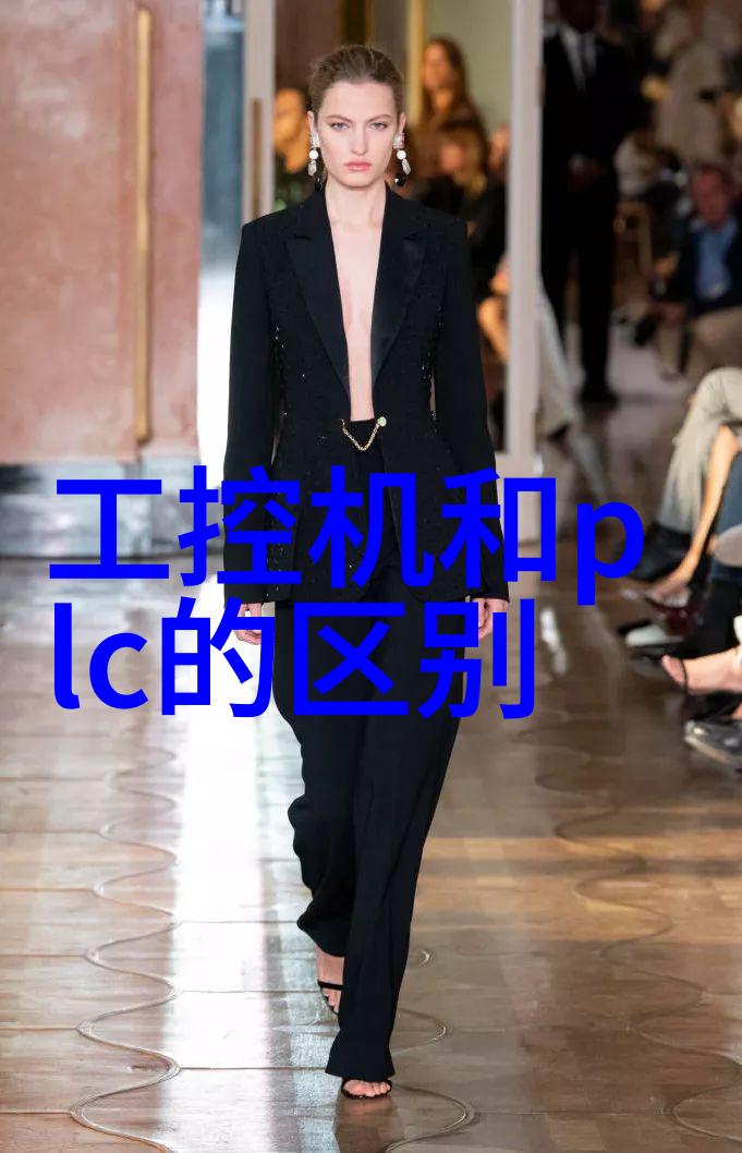 家居美学如何通过客厅装修设计效果图实现空间整体提升